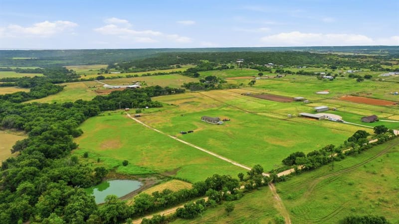 660 County Road 127, Stephenville TX 76401 - Photo 3