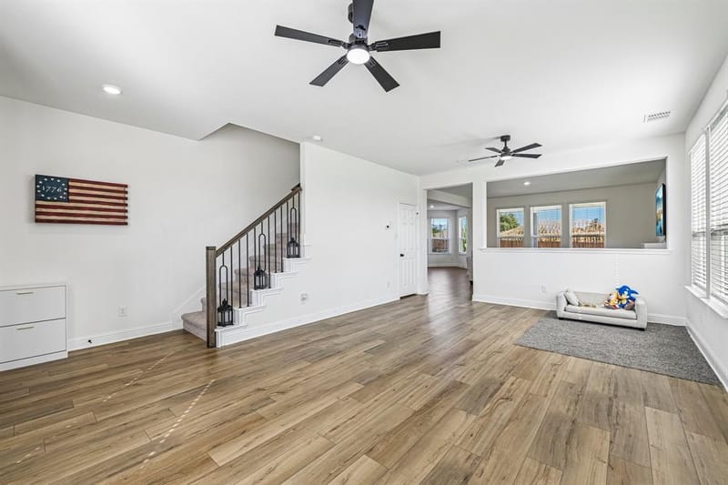 721 Saint Lawrence Drive, Seagoville TX 75159 - Photo 6