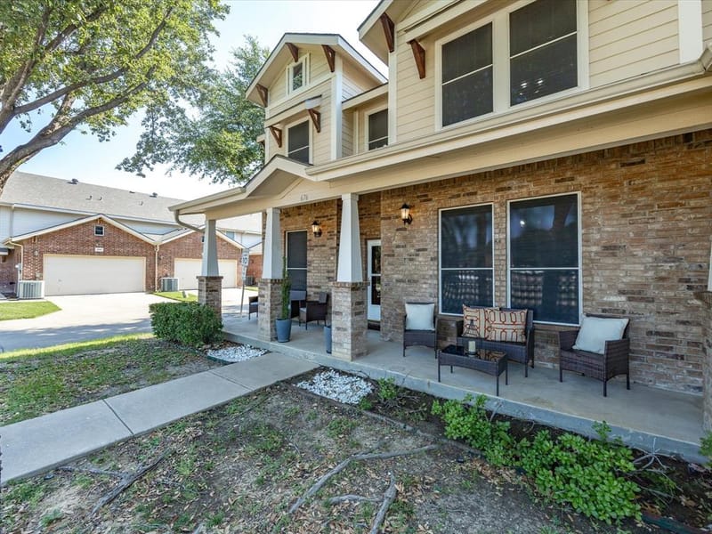 676 S Charles Street, Lewisville TX 75057 - Photo 5
