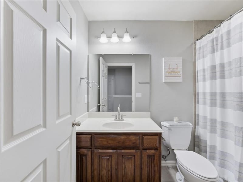 676 S Charles Street, Lewisville TX 75057 - Photo 33