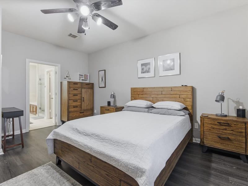 676 S Charles Street, Lewisville TX 75057 - Photo 18