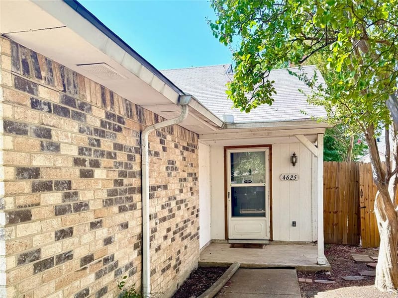 4625 Nervin Street, The Colony TX 75056 - Photo 2