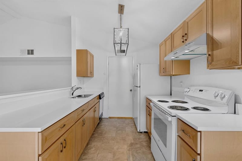 4625 Nervin Street, The Colony TX 75056 - Photo 7