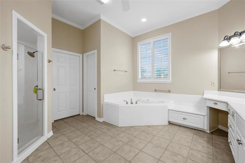 100 Laurel Oaks Lane, Crawford TX 76638 - Photo 23