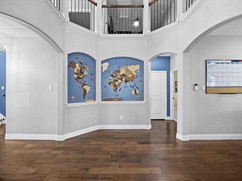 1056 Mesa Crest Drive, Fort Worth TX 76052 - Photo 5