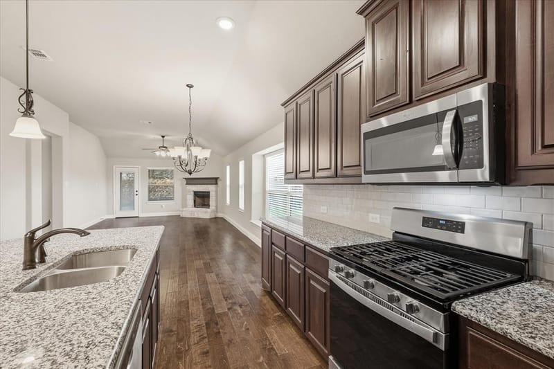 7533 Rothbury Drive, Fort Worth TX 76179 - Photo 14