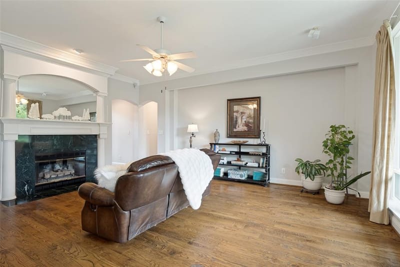 6208 Trailwood Drive, Plano TX 75024 - Photo 12