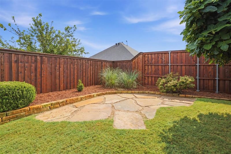 305 Delaware Street, Burleson TX 76028 - Photo 23