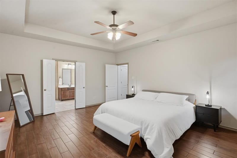 305 Delaware Street, Burleson TX 76028 - Photo 14