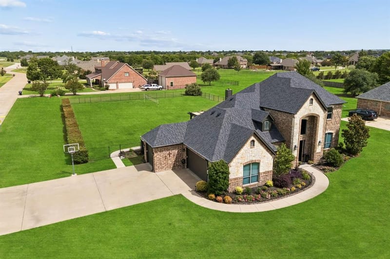 16011 Oconner Avenue, Talty TX 75126 - Photo 2
