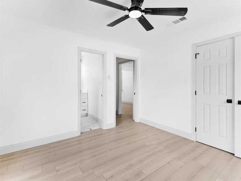 833 Springbrook Drive, Fort Worth TX 76107 - Photo 16