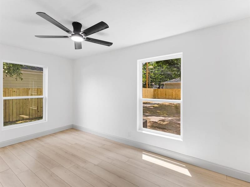 833 Springbrook Drive, Fort Worth TX 76107 - Photo 18