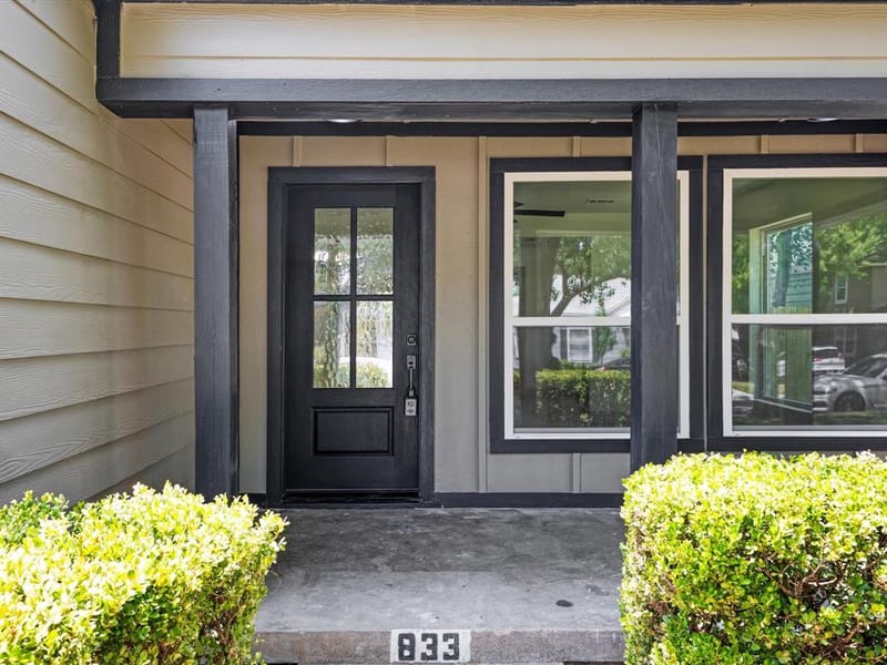 833 Springbrook Drive, Fort Worth TX 76107 - Photo 4