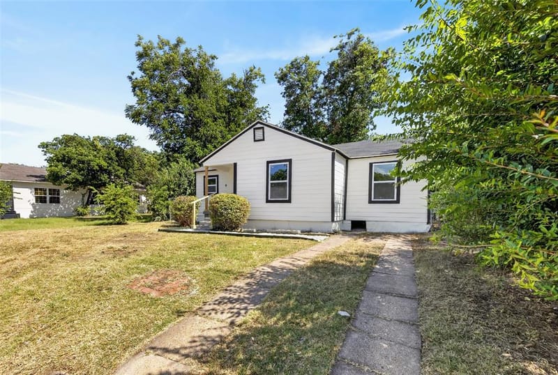 1212 E Ramsey Avenue, Fort Worth TX 76104 - Photo 2