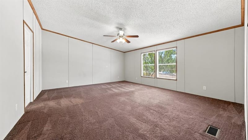 110 Draper Drive, Springtown TX 76082 - Photo 22