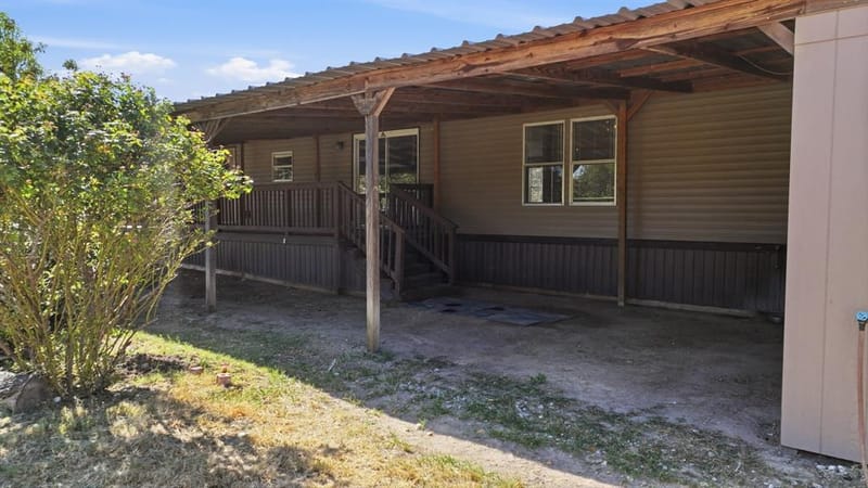 110 Draper Drive, Springtown TX 76082 - Photo 32