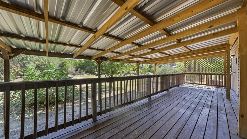110 Draper Drive, Springtown TX 76082 - Photo 29