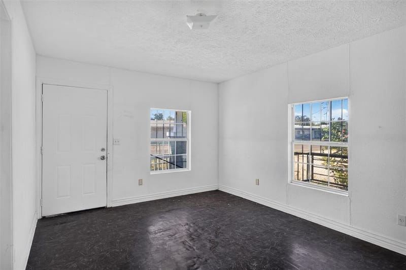 1309 S Riverside Drive, Fort Worth TX 76104 - Photo 7