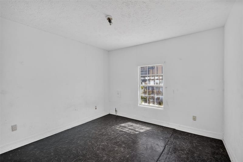 1309 S Riverside Drive, Fort Worth TX 76104 - Photo 20