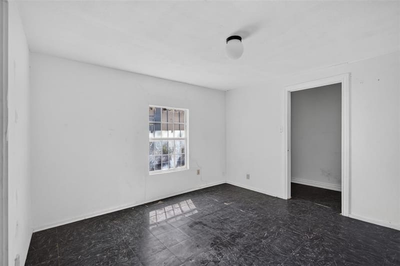 1309 S Riverside Drive, Fort Worth TX 76104 - Photo 9