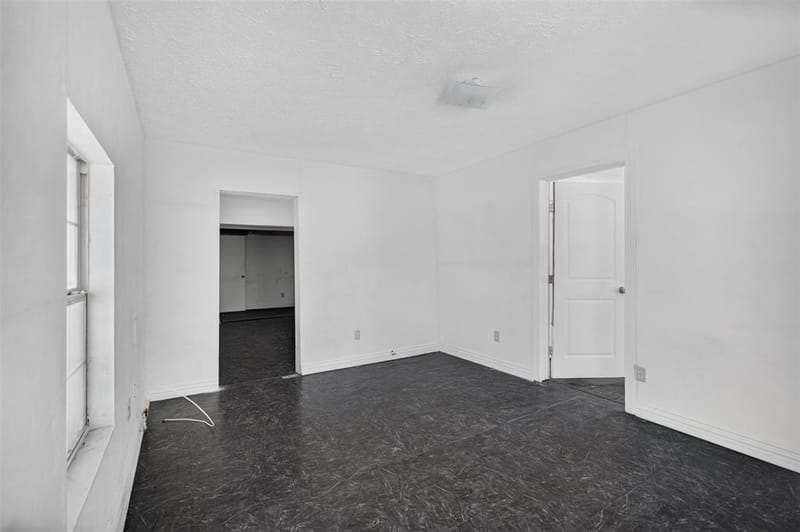 1309 S Riverside Drive, Fort Worth TX 76104 - Photo 15