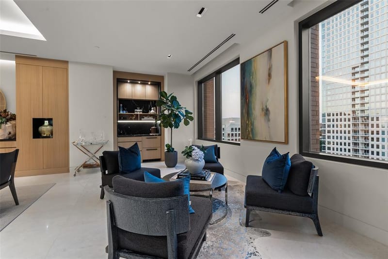 2300 Wolf Street # 8A, Dallas TX 75201 - Photo 11