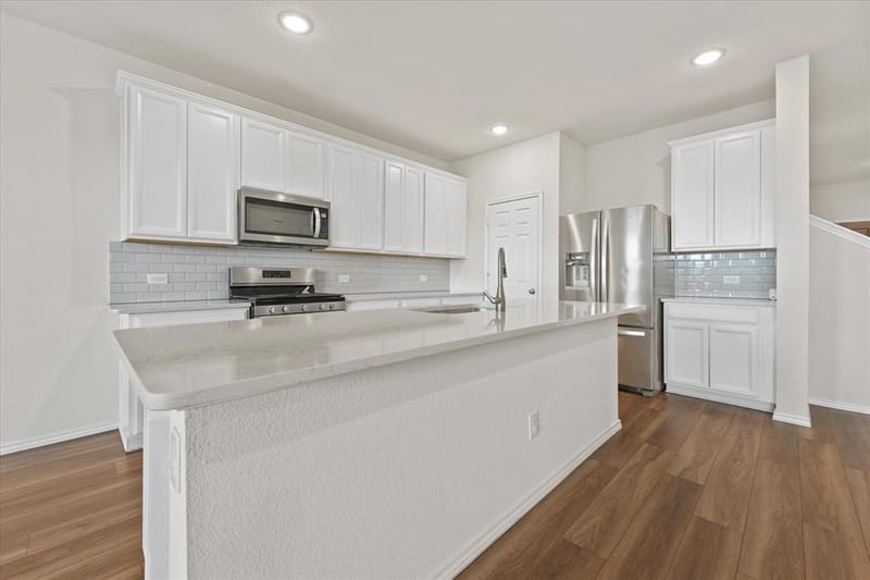 824 Lemongrass Court, Fort Worth TX 76131 - Photo 6