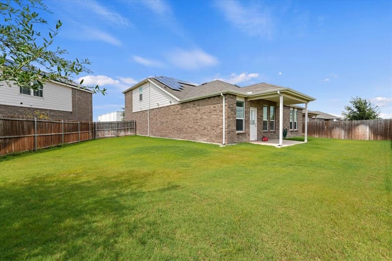 824 Lemongrass Court, Fort Worth TX 76131 - Photo 13