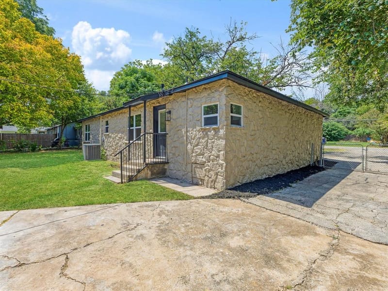 8837 Claiborn Street, Lakeside TX 76135 - Photo 28