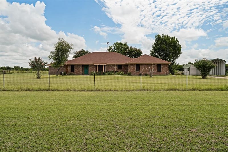 3511 County Road 1108, Celeste TX 75423 - Photo 3