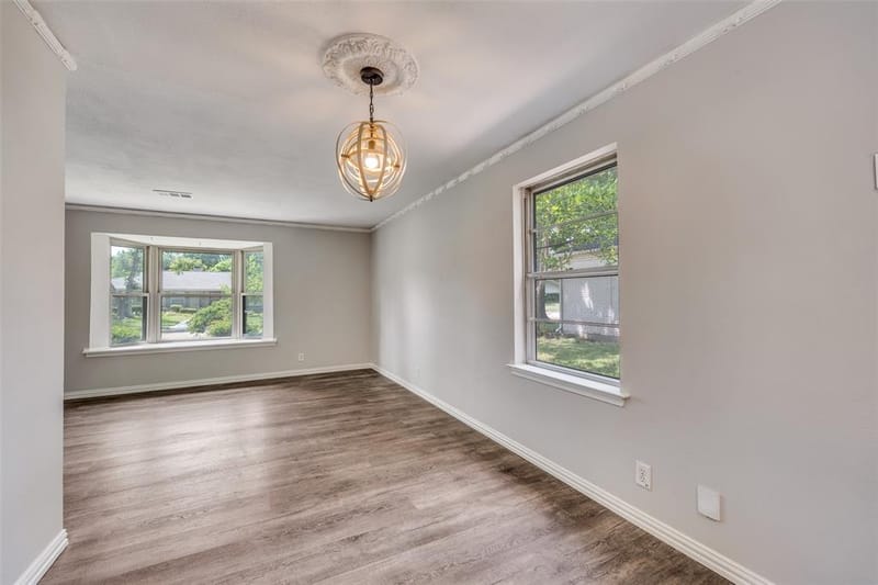 530 Parkview Lane, Richardson TX 75080 - Photo 10