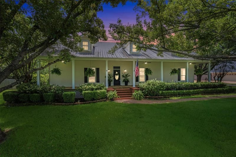 340 Hunters Hollow Drive, Bossier City LA 71111