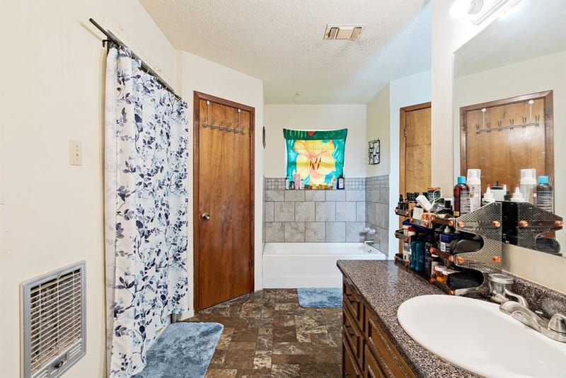 820 NE 32nd, Paris TX 75460 - Photo 11