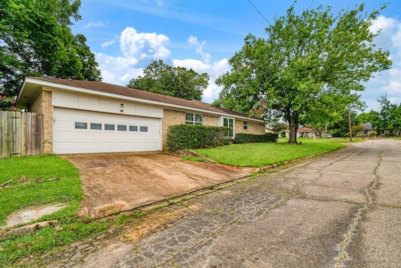 820 NE 32nd, Paris TX 75460 - Photo 19