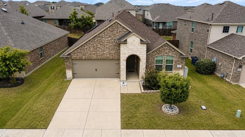 800 Goldenrod Lane, Princeton TX 75407 - Photo 4