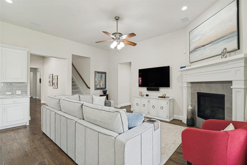 8805 Abbington Place, McKinney TX 75072 - Photo 5