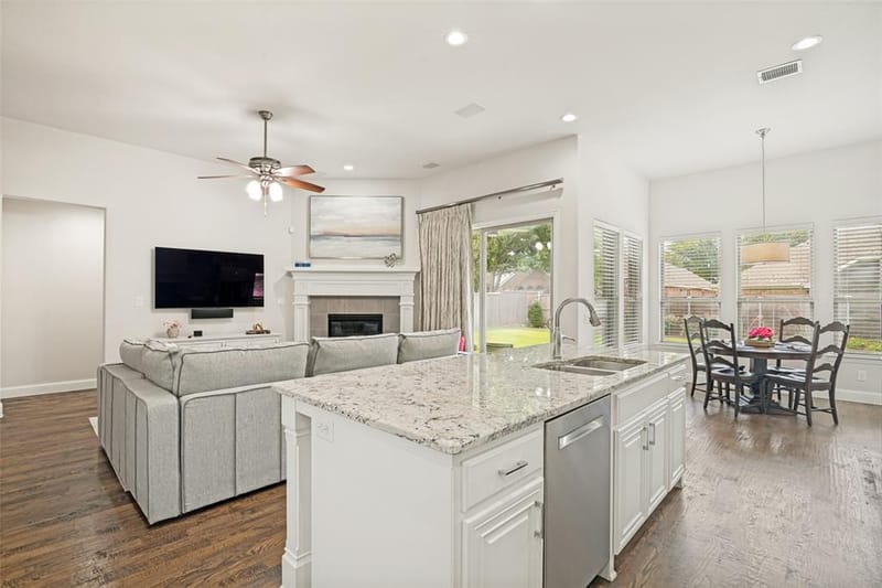 8805 Abbington Place, McKinney TX 75072 - Photo 8