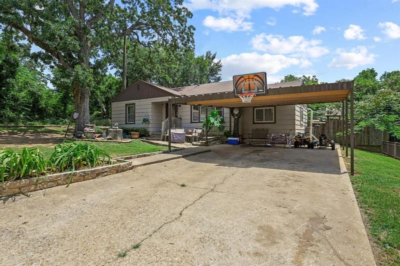 612 E Monterey Street, Denison TX 75021 - Photo 6