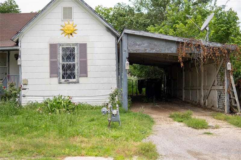 106 S Watson Street, Alvarado TX 76009 - Photo 6