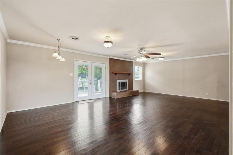 206 Mcanear Street, Cleburne TX 76033 - Photo 6