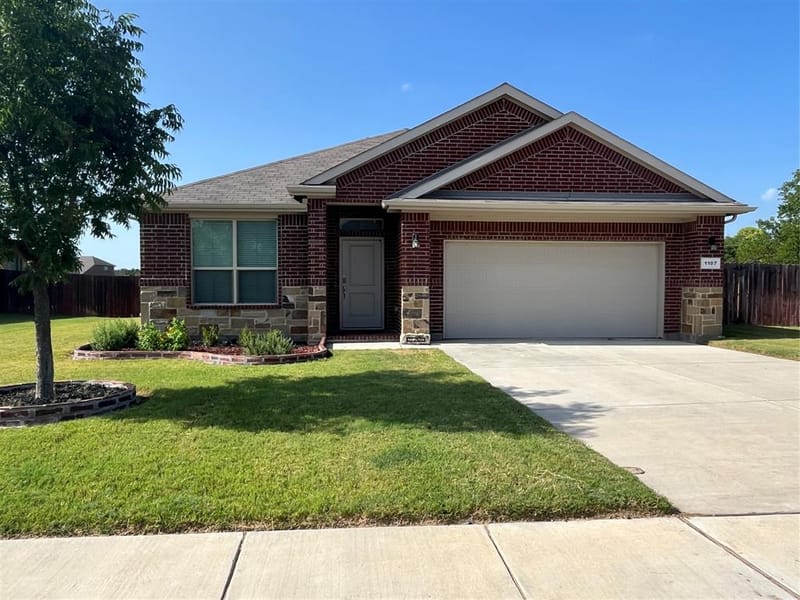 1107 Admiral Drive, Azle TX 76020 - Photo 6