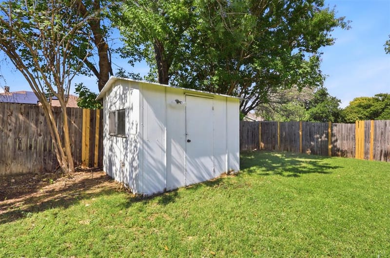 6461 Westridge Drive, Watauga TX 76148 - Photo 21