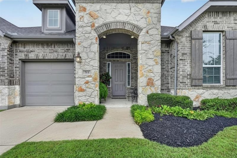 713 Rous Falls Drive, McKinney TX 75071 - Photo 3