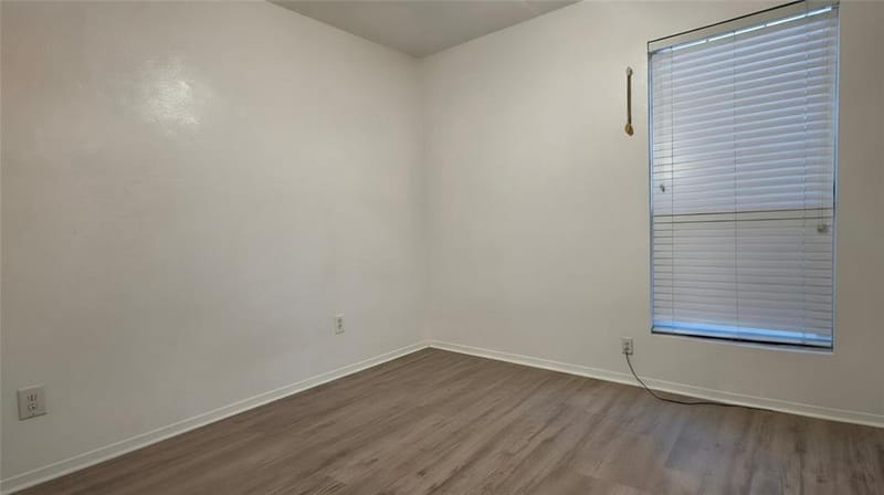 625 Carriagehouse Lane # 3G, Garland TX 75040 - Photo 6