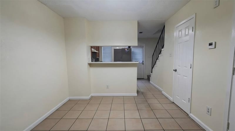 625 Carriagehouse Lane # 3G, Garland TX 75040 - Photo 3