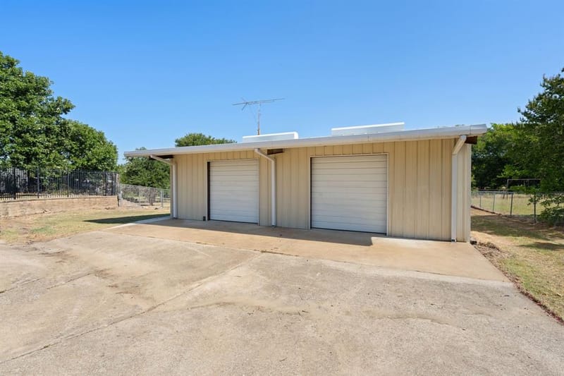 330 Mohawk Trail, East Tawakoni TX 75472 - Photo 33