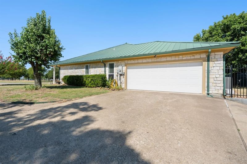 330 Mohawk Trail, East Tawakoni TX 75472 - Photo 40