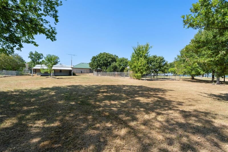 330 Mohawk Trail, East Tawakoni TX 75472 - Photo 39