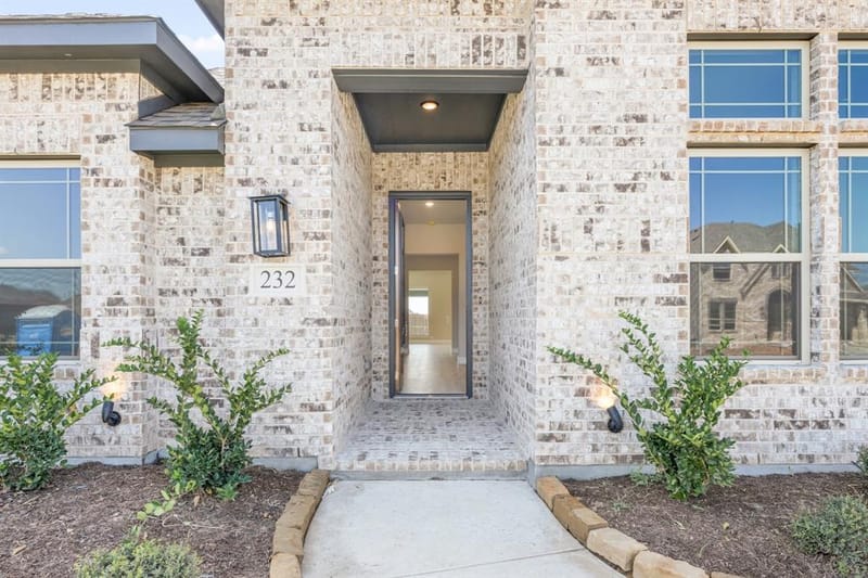 232 Fireberry Drive, Glenn Heights TX 75154 - Photo 4
