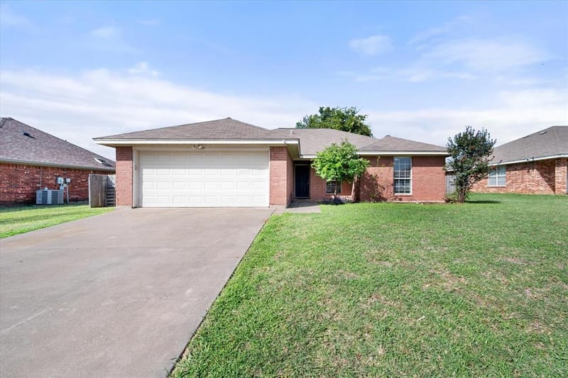 330 Schumacher Drive, Burleson TX 76028 - Photo 4